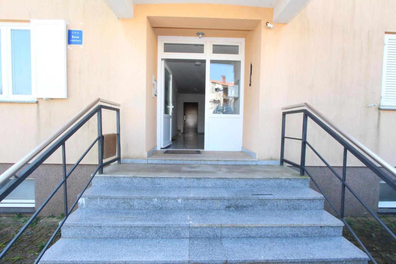 Apartment Adi Rovinj Exteriör bild