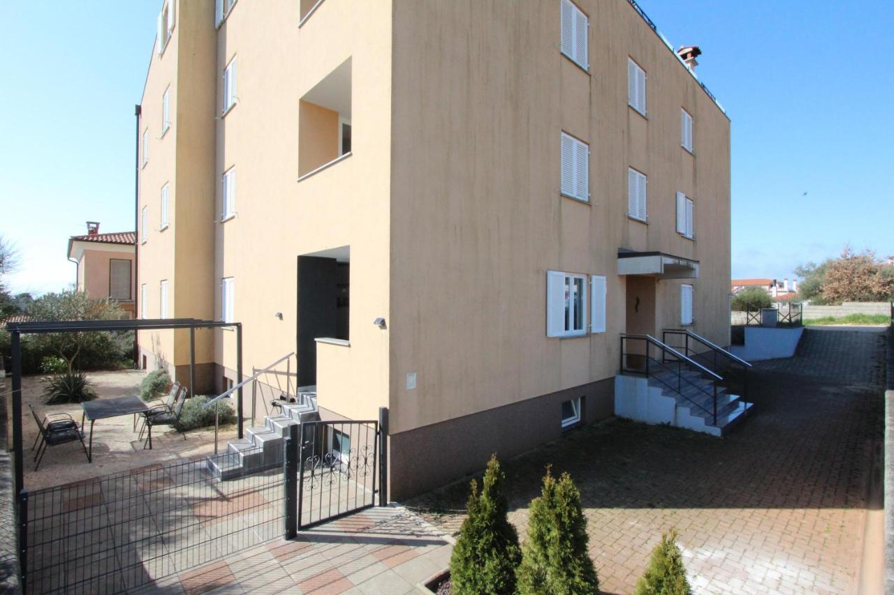 Apartment Adi Rovinj Exteriör bild