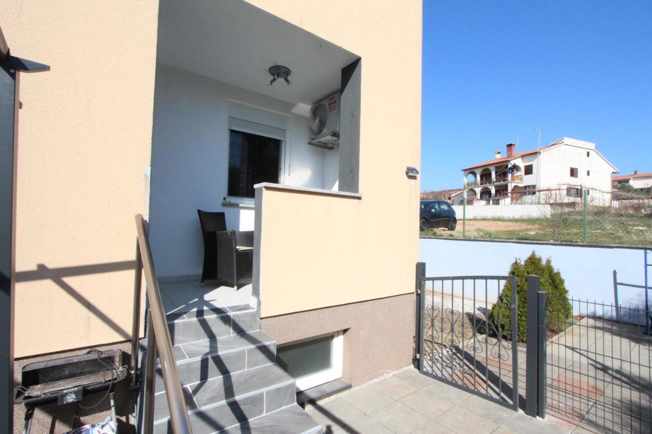 Apartment Adi Rovinj Exteriör bild