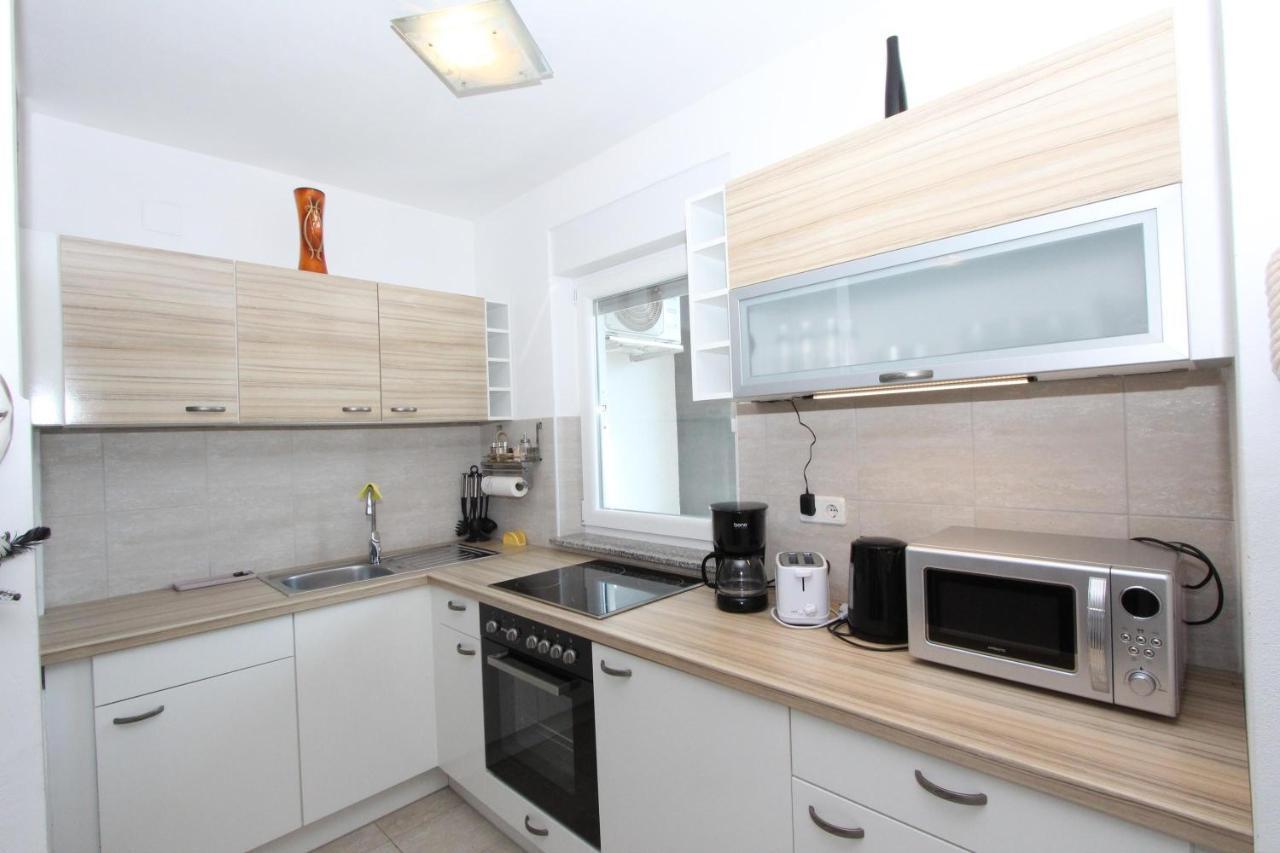 Apartment Adi Rovinj Exteriör bild